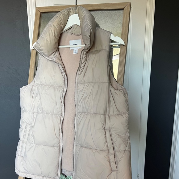 Old Navy Beige Down Puffer Vest | Size S - Picture 2 of 3